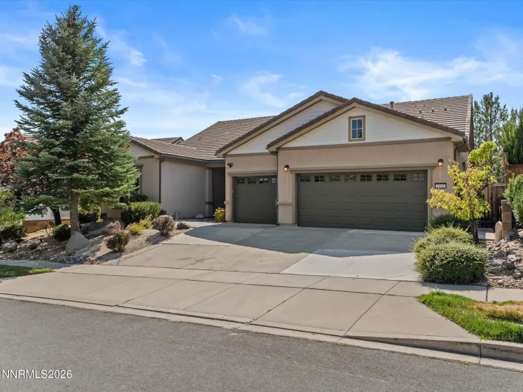 1845 Evergreen Ridge, Reno, Nevada 89523, 3 Bedrooms Bedrooms, ,2 BathroomsBathrooms,Residential,Residential,Evergreen Ridge,0,260011352