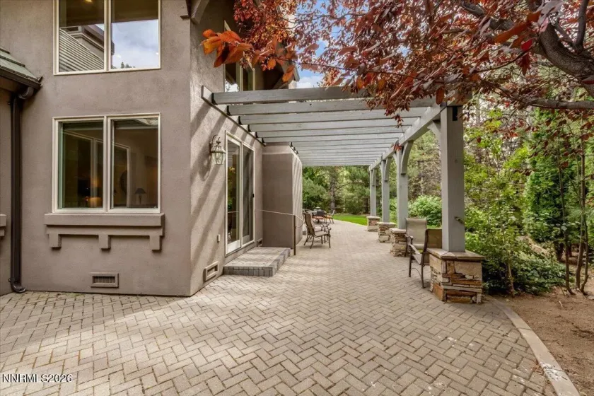 5820 Strasbourg, Reno, Nevada 89511, 3 Bedrooms Bedrooms, ,4 BathroomsBathrooms,Residential,Residential,Strasbourg,0,260011356