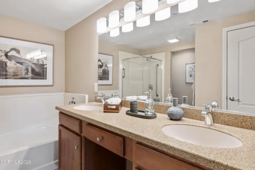 17000 Wedge, Reno, Nevada 89511, 2 Bedrooms Bedrooms, ,2 BathroomsBathrooms,Residential,Residential,Wedge,0,260011363