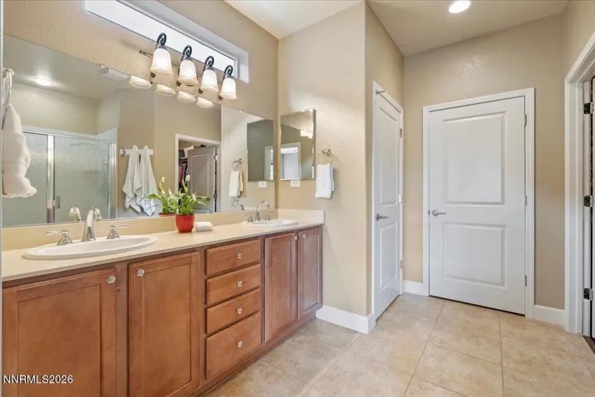 1375 Del Webb, Reno, Nevada 89523, 2 Bedrooms Bedrooms, ,2 BathroomsBathrooms,Residential,Residential,Del Webb,0,260011367