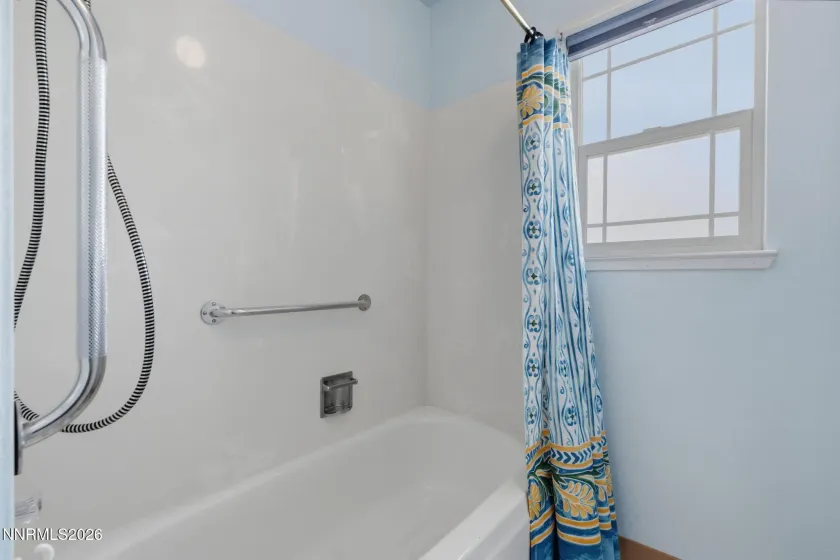 8440 Cassilis, Reno, Nevada 89506, 3 Bedrooms Bedrooms, ,2 BathroomsBathrooms,Residential,Residential,Cassilis,0,260011370