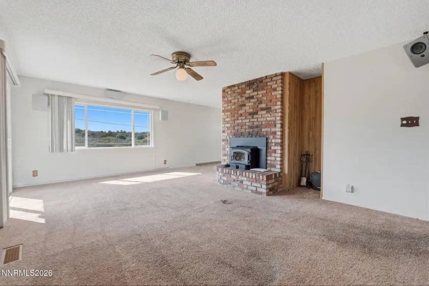 8440 Cassilis, Reno, Nevada 89506, 3 Bedrooms Bedrooms, ,2 BathroomsBathrooms,Residential,Residential,Cassilis,0,260011370