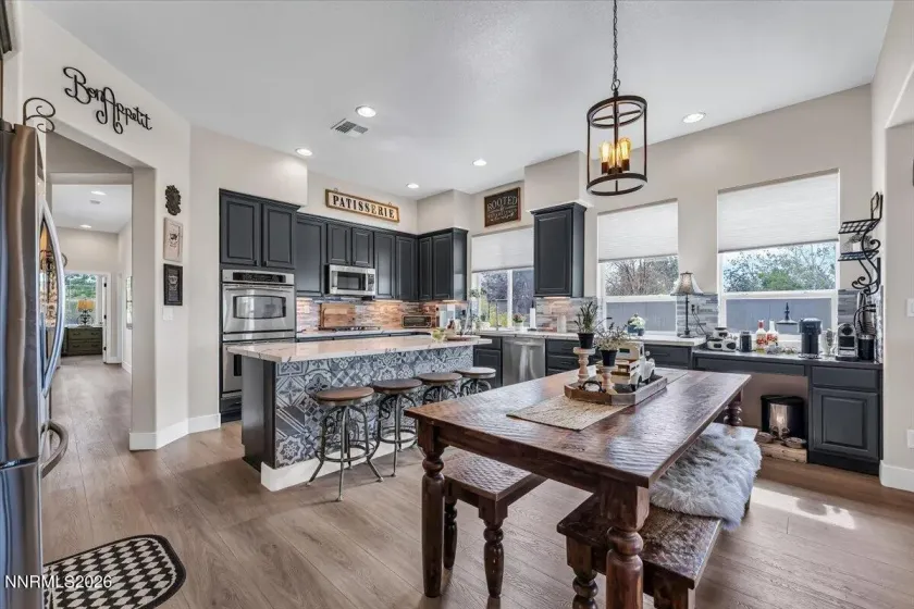 8295 Opal Glen, Reno, Nevada 89506, 4 Bedrooms Bedrooms, ,3 BathroomsBathrooms,Residential,Residential,Opal Glen,0,260011371