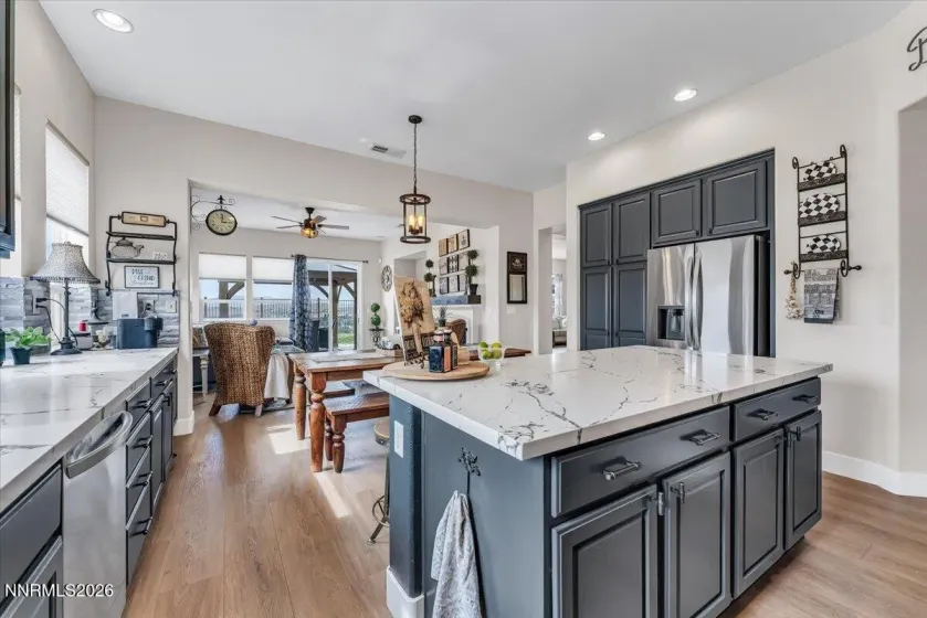 8295 Opal Glen, Reno, Nevada 89506, 4 Bedrooms Bedrooms, ,3 BathroomsBathrooms,Residential,Residential,Opal Glen,0,260011371