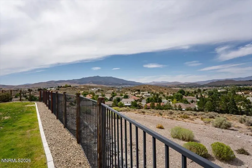 8295 Opal Glen, Reno, Nevada 89506, 4 Bedrooms Bedrooms, ,3 BathroomsBathrooms,Residential,Residential,Opal Glen,0,260011371