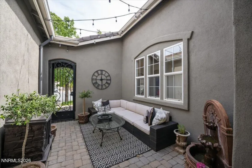 8295 Opal Glen, Reno, Nevada 89506, 4 Bedrooms Bedrooms, ,3 BathroomsBathrooms,Residential,Residential,Opal Glen,0,260011371