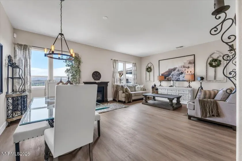 8295 Opal Glen, Reno, Nevada 89506, 4 Bedrooms Bedrooms, ,3 BathroomsBathrooms,Residential,Residential,Opal Glen,0,260011371