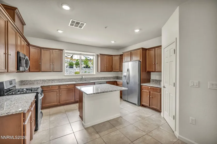 3042 Sterling Ridge, Sparks, Nevada 89431, 2 Bedrooms Bedrooms, ,3 BathroomsBathrooms,Residential,Residential,Sterling Ridge,0,260011373