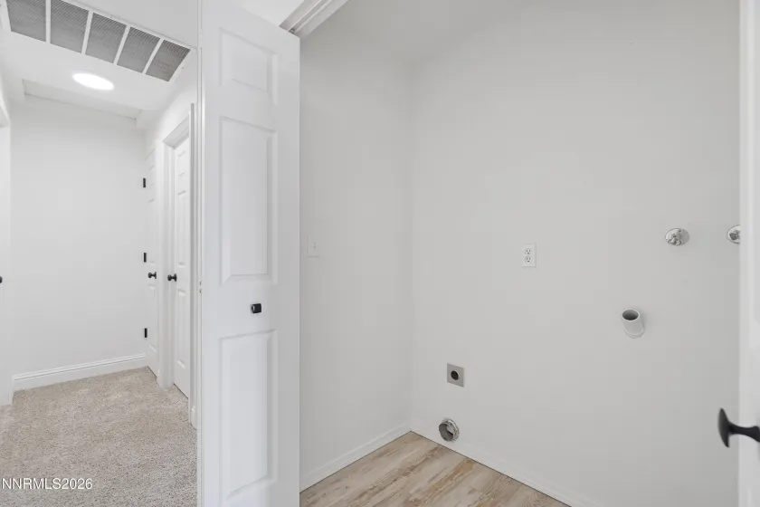 517 Yellow Jacket, Dayton, Nevada 89403, 3 Bedrooms Bedrooms, ,2 BathroomsBathrooms,Residential,Residential,Yellow Jacket,0,260011389