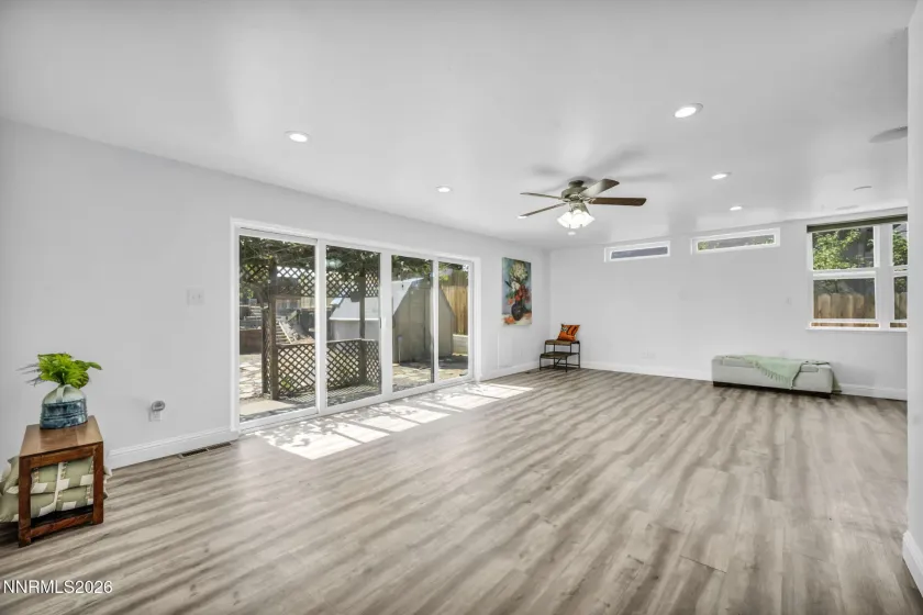 7565 Halifax, Reno, Nevada 89506, 3 Bedrooms Bedrooms, ,3 BathroomsBathrooms,Residential,Residential,Halifax,0,260011391