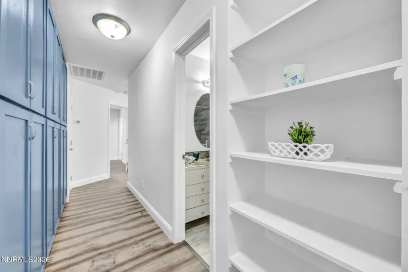 7565 Halifax, Reno, Nevada 89506, 3 Bedrooms Bedrooms, ,3 BathroomsBathrooms,Residential,Residential,Halifax,0,260011391