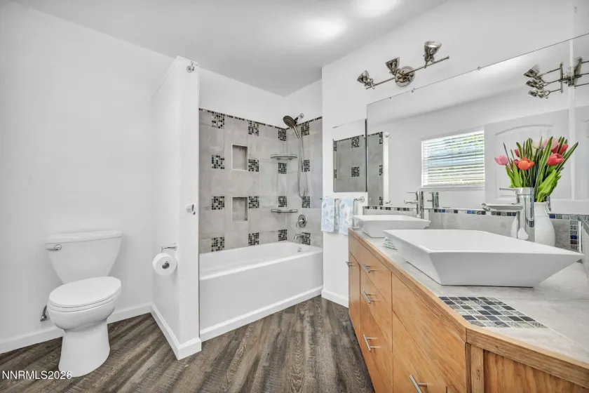 7565 Halifax, Reno, Nevada 89506, 3 Bedrooms Bedrooms, ,3 BathroomsBathrooms,Residential,Residential,Halifax,0,260011391