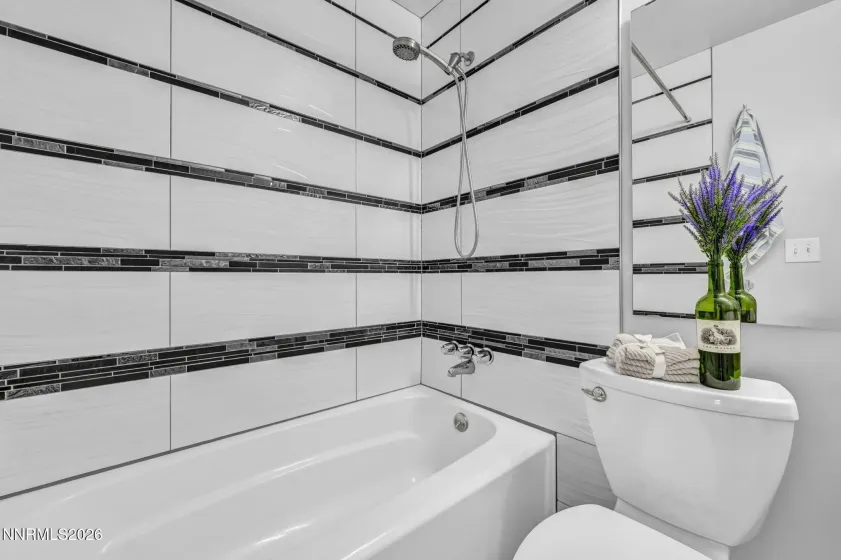 7565 Halifax, Reno, Nevada 89506, 3 Bedrooms Bedrooms, ,3 BathroomsBathrooms,Residential,Residential,Halifax,0,260011391