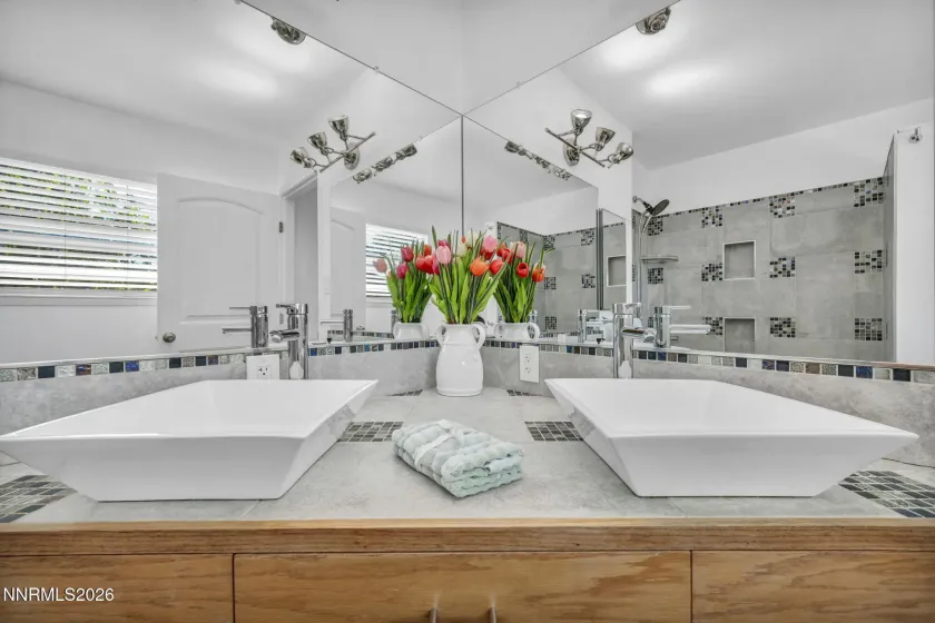 7565 Halifax, Reno, Nevada 89506, 3 Bedrooms Bedrooms, ,3 BathroomsBathrooms,Residential,Residential,Halifax,0,260011391