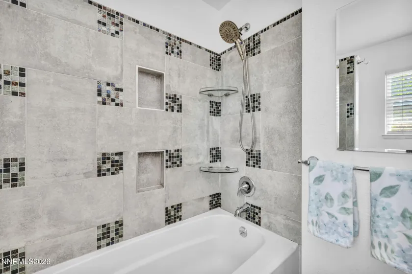 7565 Halifax, Reno, Nevada 89506, 3 Bedrooms Bedrooms, ,3 BathroomsBathrooms,Residential,Residential,Halifax,0,260011391