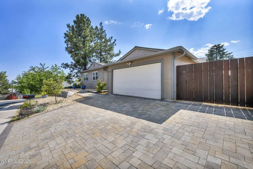 7565 Halifax, Reno, Nevada 89506, 3 Bedrooms Bedrooms, ,3 BathroomsBathrooms,Residential,Residential,Halifax,0,260011391