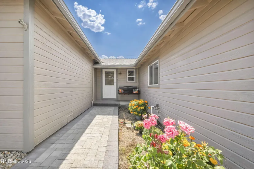 7565 Halifax, Reno, Nevada 89506, 3 Bedrooms Bedrooms, ,3 BathroomsBathrooms,Residential,Residential,Halifax,0,260011391