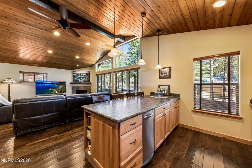 877 Northwood, Incline Village, Nevada 89451, 2 Bedrooms Bedrooms, ,2 BathroomsBathrooms,Residential,Residential,Northwood,0,260006417