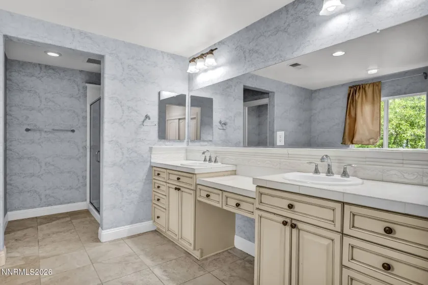 5114 Ironstone, Sparks, Nevada 89436, 5 Bedrooms Bedrooms, ,4 BathroomsBathrooms,Residential,Residential,Ironstone,0,260011393