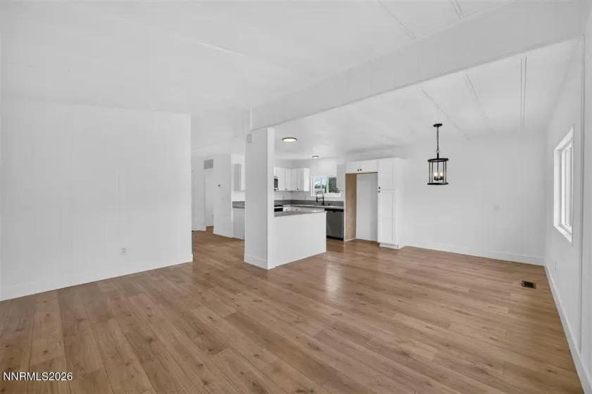 17945 Blackbird, Reno, Nevada 89508, 3 Bedrooms Bedrooms, ,2 BathroomsBathrooms,Residential,Residential,Blackbird,0,260011394