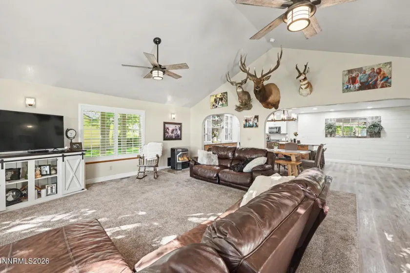 295 Lewis, Fallon, Nevada 89406, 3 Bedrooms Bedrooms, ,3 BathroomsBathrooms,Residential,Residential,Lewis,0,260011395