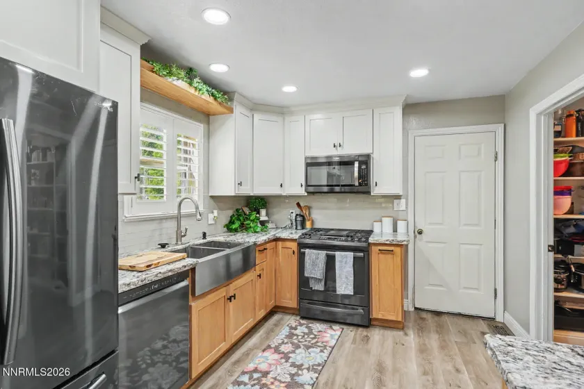 295 Lewis, Fallon, Nevada 89406, 3 Bedrooms Bedrooms, ,3 BathroomsBathrooms,Residential,Residential,Lewis,0,260011395
