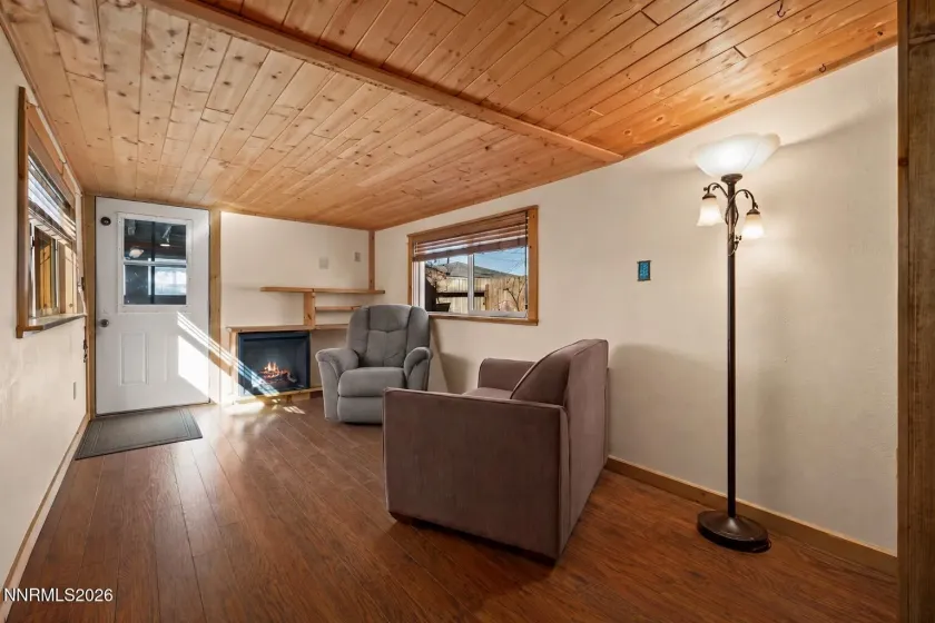 421 14th, Sparks, Nevada 89431, 2 Bedrooms Bedrooms, ,1 BathroomBathrooms,Residential,Residential,14th,0,260010300