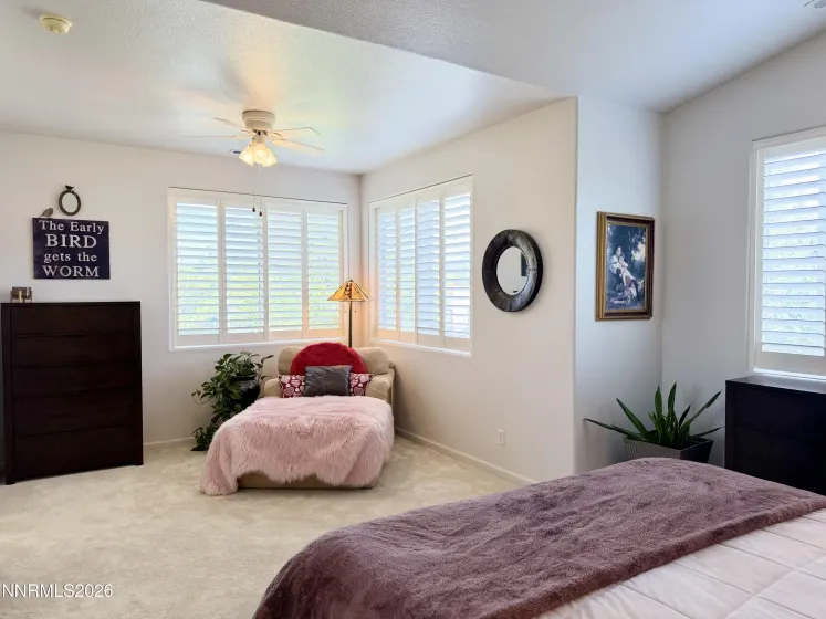595 Warren, Reno, Nevada 89509, 2 Bedrooms Bedrooms, ,3 BathroomsBathrooms,Residential,Residential,Warren,0,260011399