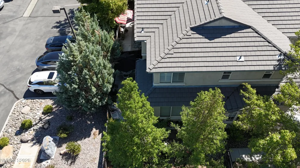 595 Warren, Reno, Nevada 89509, 2 Bedrooms Bedrooms, ,3 BathroomsBathrooms,Residential,Residential,Warren,0,260011399