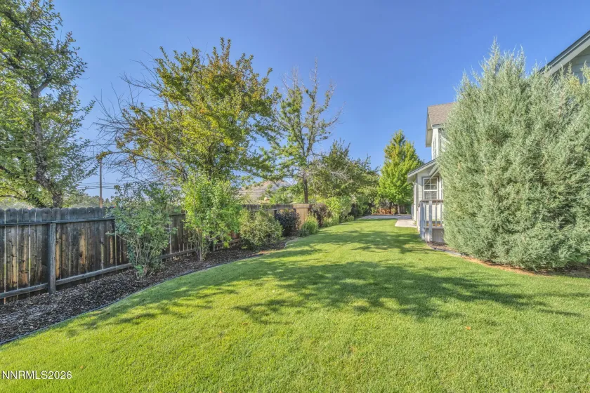 1581 Pinoak, Carson City, Nevada 89703, 4 Bedrooms Bedrooms, ,3 BathroomsBathrooms,Residential,Residential,Pinoak,0,260011405