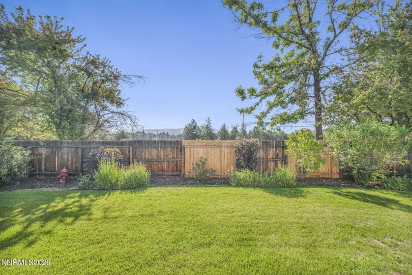 1581 Pinoak, Carson City, Nevada 89703, 4 Bedrooms Bedrooms, ,3 BathroomsBathrooms,Residential,Residential,Pinoak,0,260011405