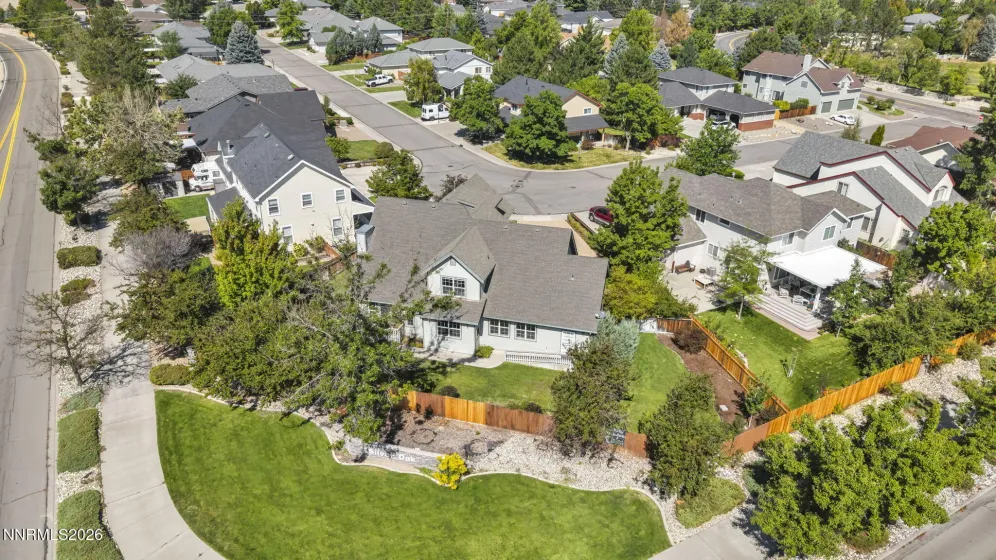 1581 Pinoak, Carson City, Nevada 89703, 4 Bedrooms Bedrooms, ,3 BathroomsBathrooms,Residential,Residential,Pinoak,0,260011405