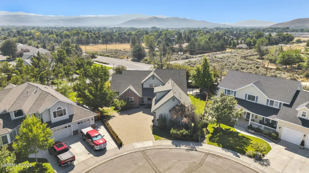 1581 Pinoak, Carson City, Nevada 89703, 4 Bedrooms Bedrooms, ,3 BathroomsBathrooms,Residential,Residential,Pinoak,0,260011405