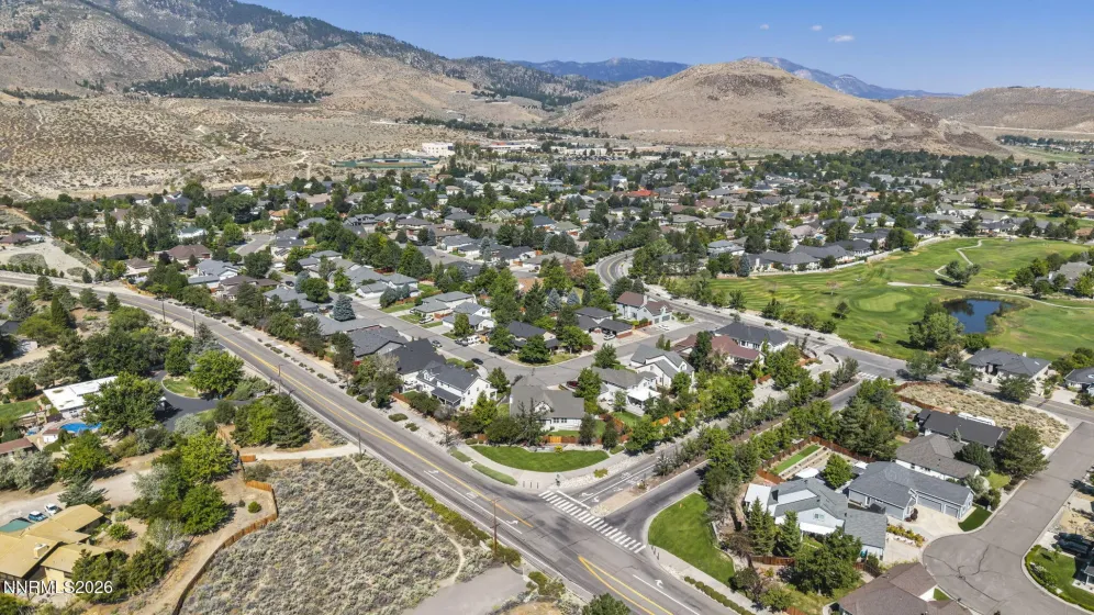 1581 Pinoak, Carson City, Nevada 89703, 4 Bedrooms Bedrooms, ,3 BathroomsBathrooms,Residential,Residential,Pinoak,0,260011405