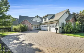 1581 Pinoak, Carson City, Nevada 89703, 4 Bedrooms Bedrooms, ,3 BathroomsBathrooms,Residential,Residential,Pinoak,0,260011405