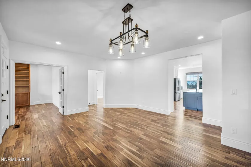 1581 Pinoak, Carson City, Nevada 89703, 4 Bedrooms Bedrooms, ,3 BathroomsBathrooms,Residential,Residential,Pinoak,0,260011405