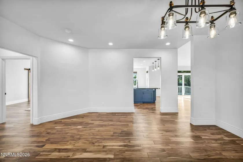 1581 Pinoak, Carson City, Nevada 89703, 4 Bedrooms Bedrooms, ,3 BathroomsBathrooms,Residential,Residential,Pinoak,0,260011405