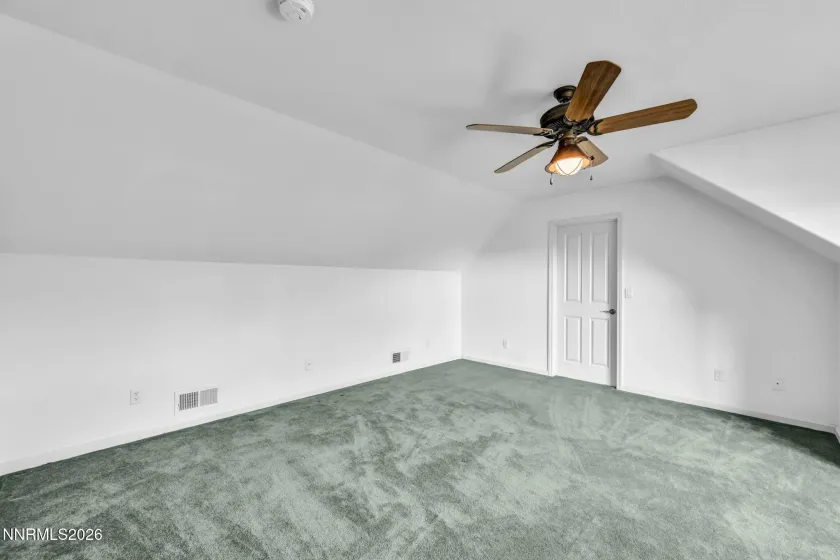 1581 Pinoak, Carson City, Nevada 89703, 4 Bedrooms Bedrooms, ,3 BathroomsBathrooms,Residential,Residential,Pinoak,0,260011405