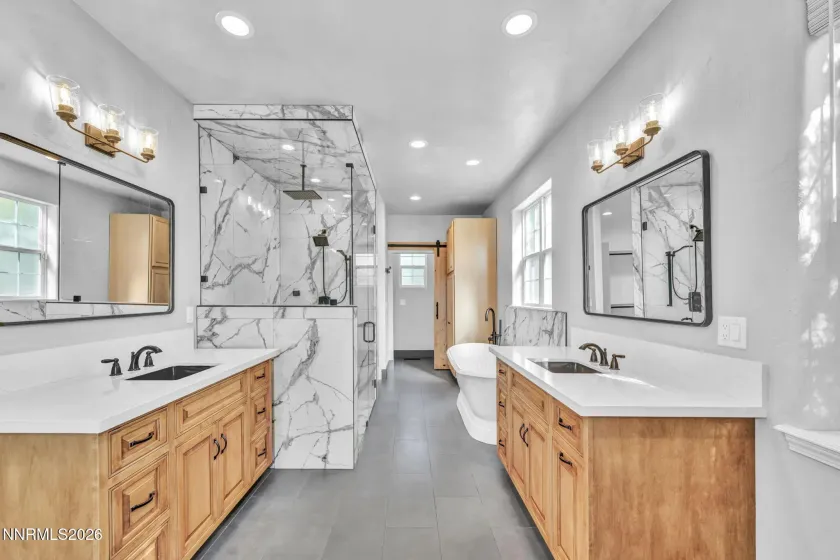 1581 Pinoak, Carson City, Nevada 89703, 4 Bedrooms Bedrooms, ,3 BathroomsBathrooms,Residential,Residential,Pinoak,0,260011405