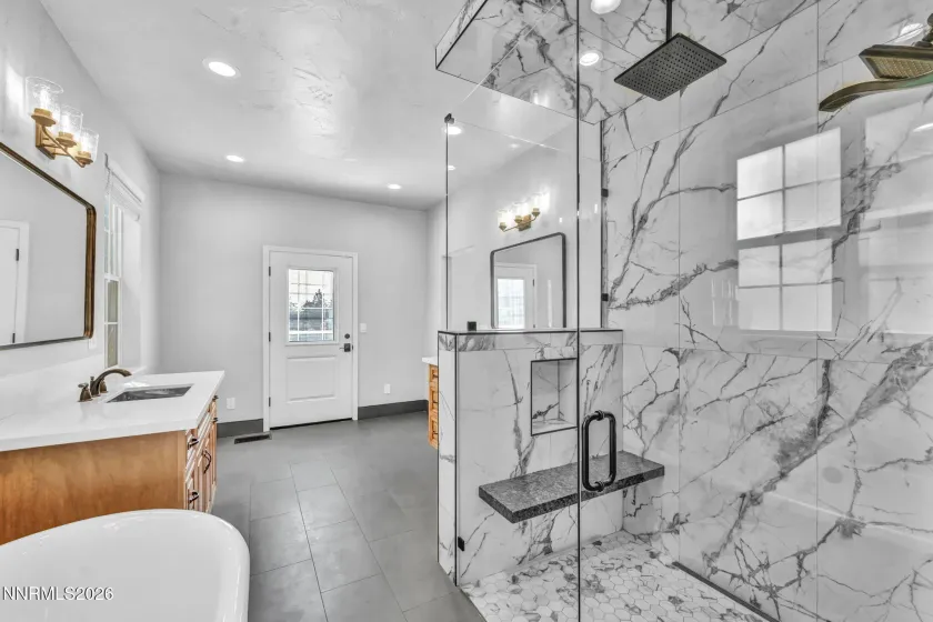 1581 Pinoak, Carson City, Nevada 89703, 4 Bedrooms Bedrooms, ,3 BathroomsBathrooms,Residential,Residential,Pinoak,0,260011405