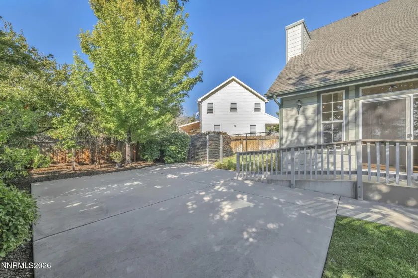 1581 Pinoak, Carson City, Nevada 89703, 4 Bedrooms Bedrooms, ,3 BathroomsBathrooms,Residential,Residential,Pinoak,0,260011405