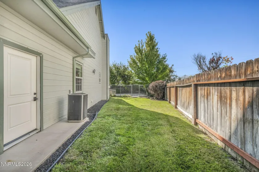 1581 Pinoak, Carson City, Nevada 89703, 4 Bedrooms Bedrooms, ,3 BathroomsBathrooms,Residential,Residential,Pinoak,0,260011405