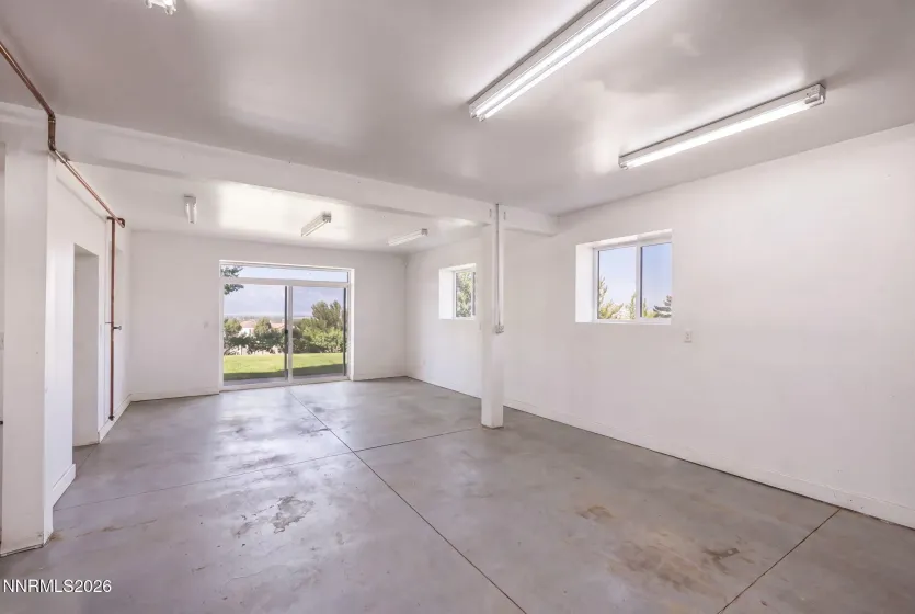Virtual image of the basement emty