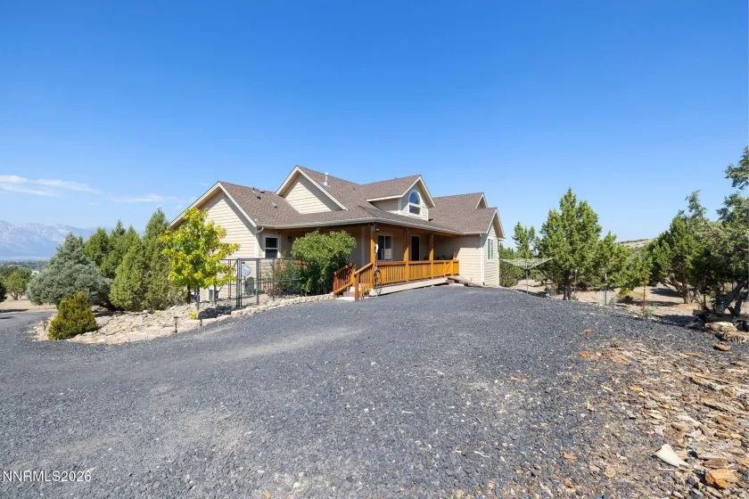 665 Rocking Horse, Gardnerville, Nevada 89410, 3 Bedrooms Bedrooms, ,3 BathroomsBathrooms,Residential,Residential,Rocking Horse,0,260011406