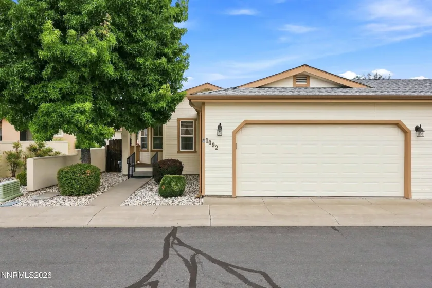 1092 Gambrel, Carson City, Nevada 89701, 2 Bedrooms Bedrooms, ,2 BathroomsBathrooms,Residential,Residential,Gambrel,0,260011407