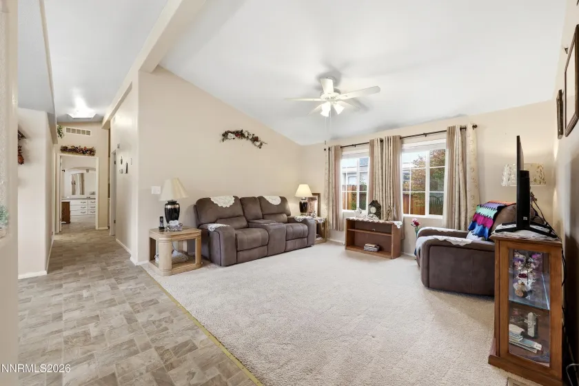 1092 Gambrel, Carson City, Nevada 89701, 2 Bedrooms Bedrooms, ,2 BathroomsBathrooms,Residential,Residential,Gambrel,0,260011407