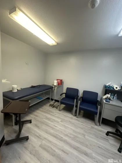 805 Main, Fernley, Nevada 89408, ,Commercial Sale,Residential,Main,0,240004493