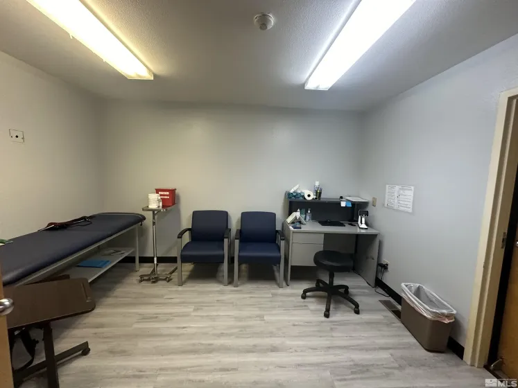 805 Main, Fernley, Nevada 89408, ,Commercial Sale,Residential,Main,0,240004493