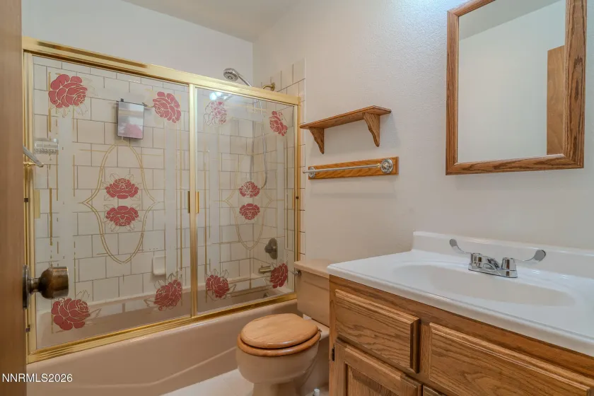 2130 Rice, Fallon, Nevada 89406, 3 Bedrooms Bedrooms, ,2 BathroomsBathrooms,Residential,Residential,Rice,0,260011408