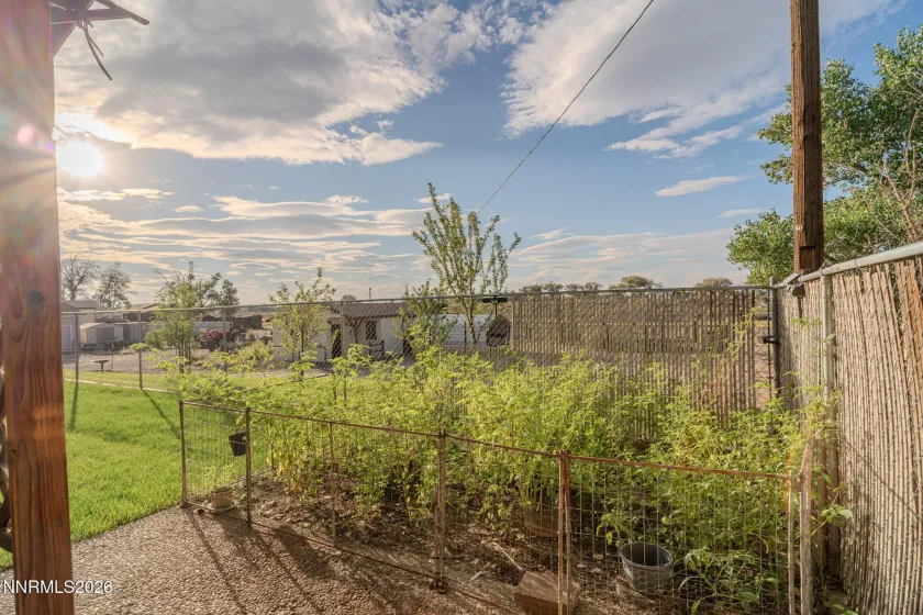 2130 Rice, Fallon, Nevada 89406, 3 Bedrooms Bedrooms, ,2 BathroomsBathrooms,Residential,Residential,Rice,0,260011408